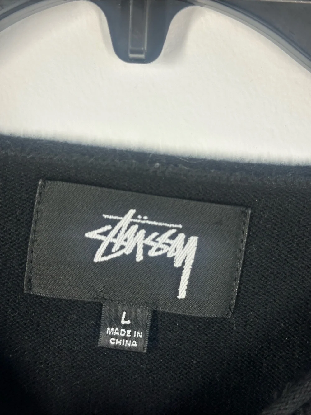 Stüssy Black Raglan Crewneck Sweatshirt Embroidered Logo Size Large